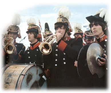 Уже тогда «The Beatles» превратились в узников собственной популярности, призванных развлекать толпу